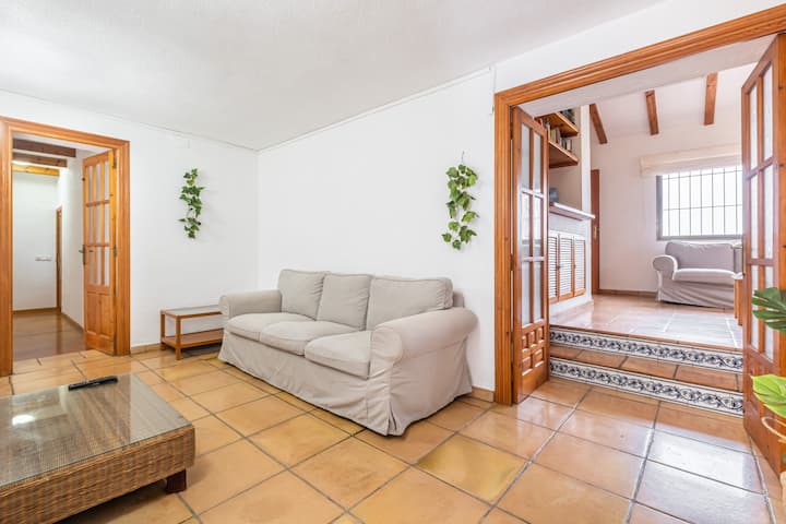 Venta. Casa de pueblo en Villajoyosa