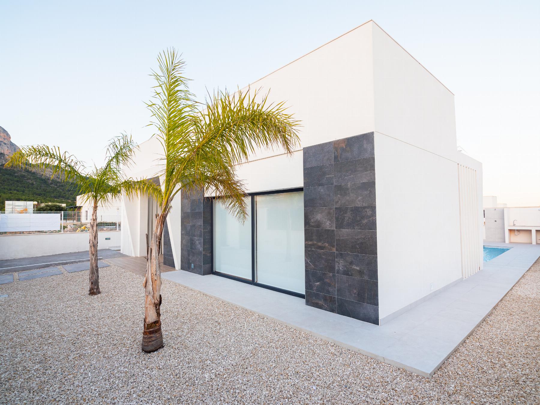 For sale of house in Polop