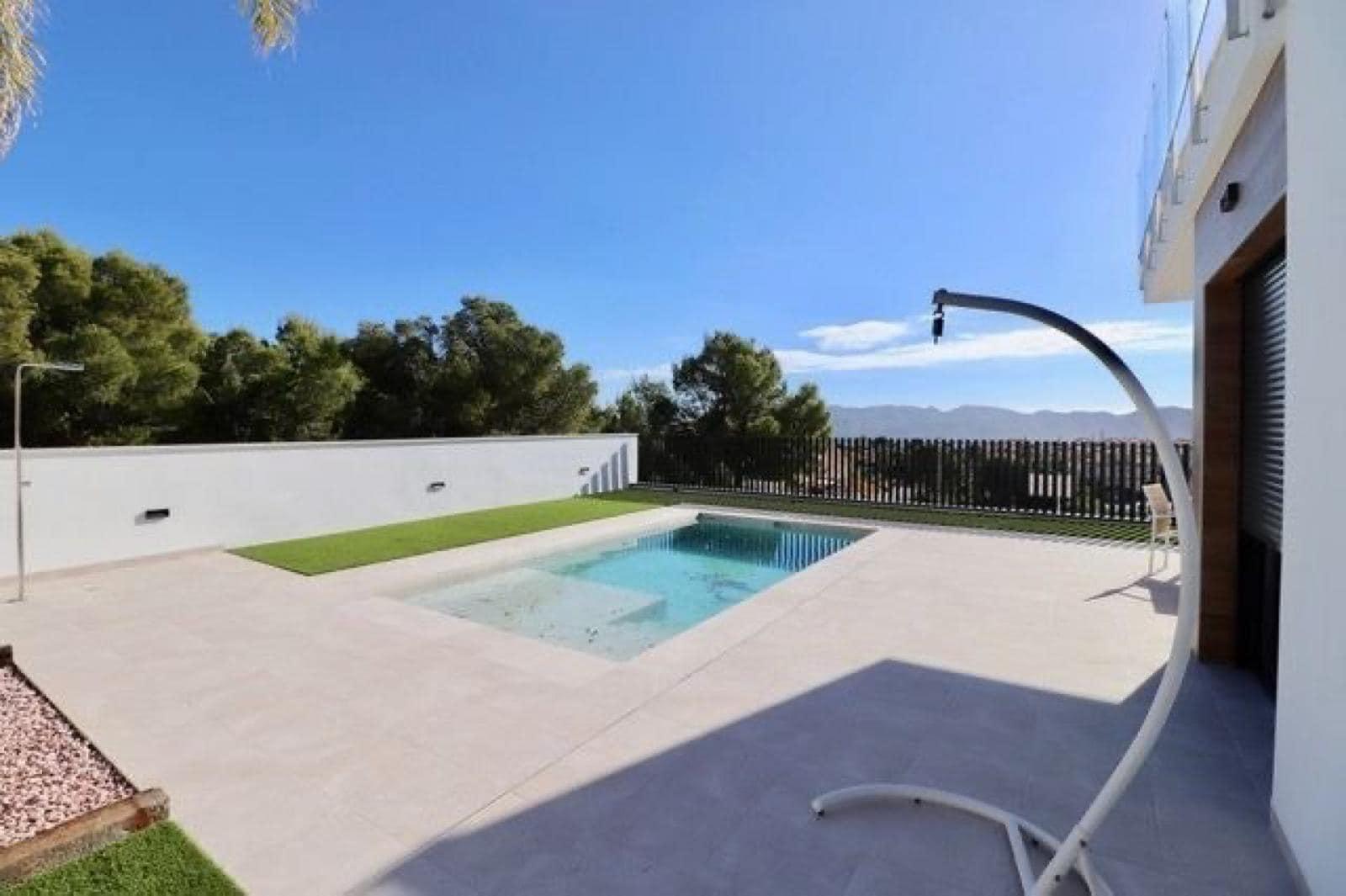 For sale of chalet in La Nucia