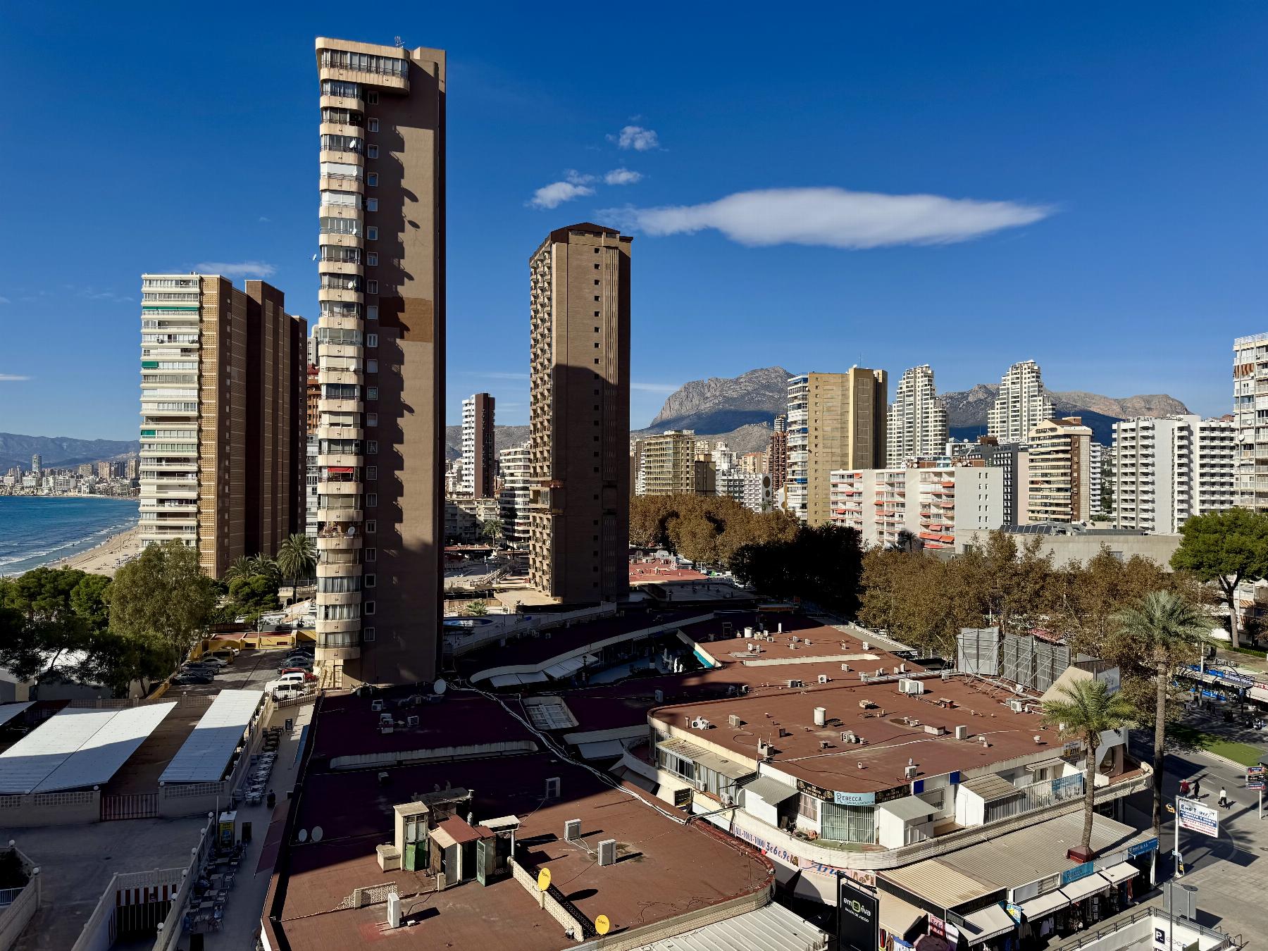 For sale of penthouse in Benidorm