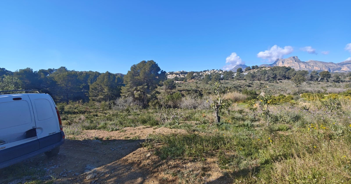 Venta de terreno en La Nucia