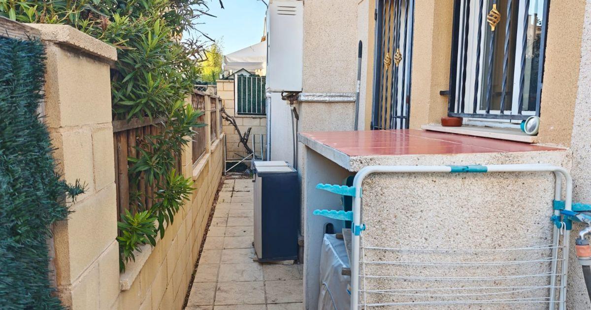 For sale of chalet in Polop