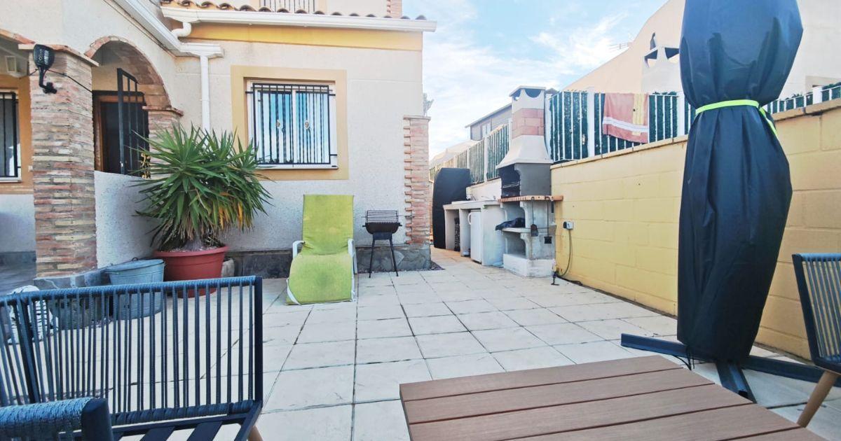 For sale of chalet in Polop