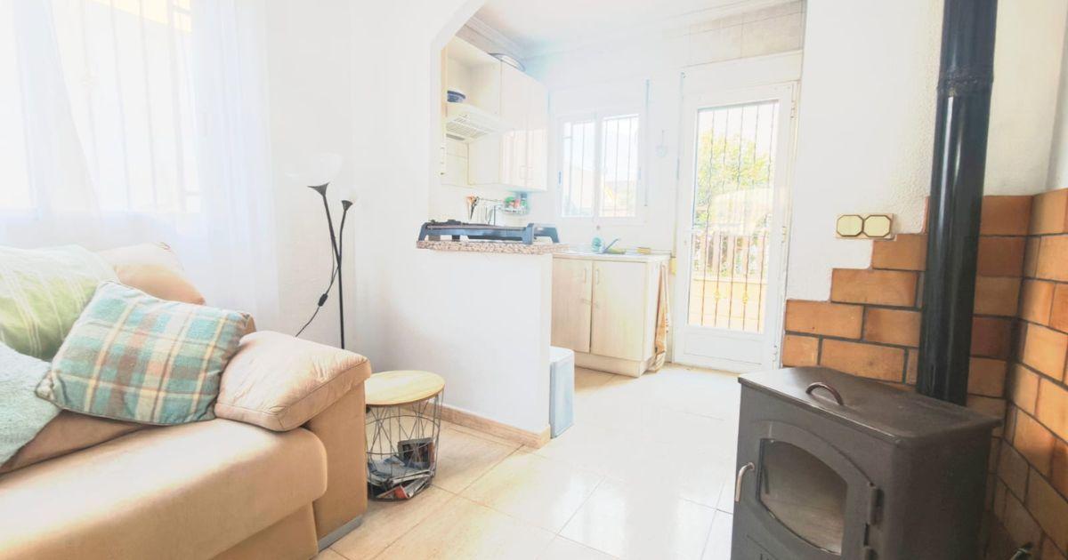 For sale of chalet in Polop