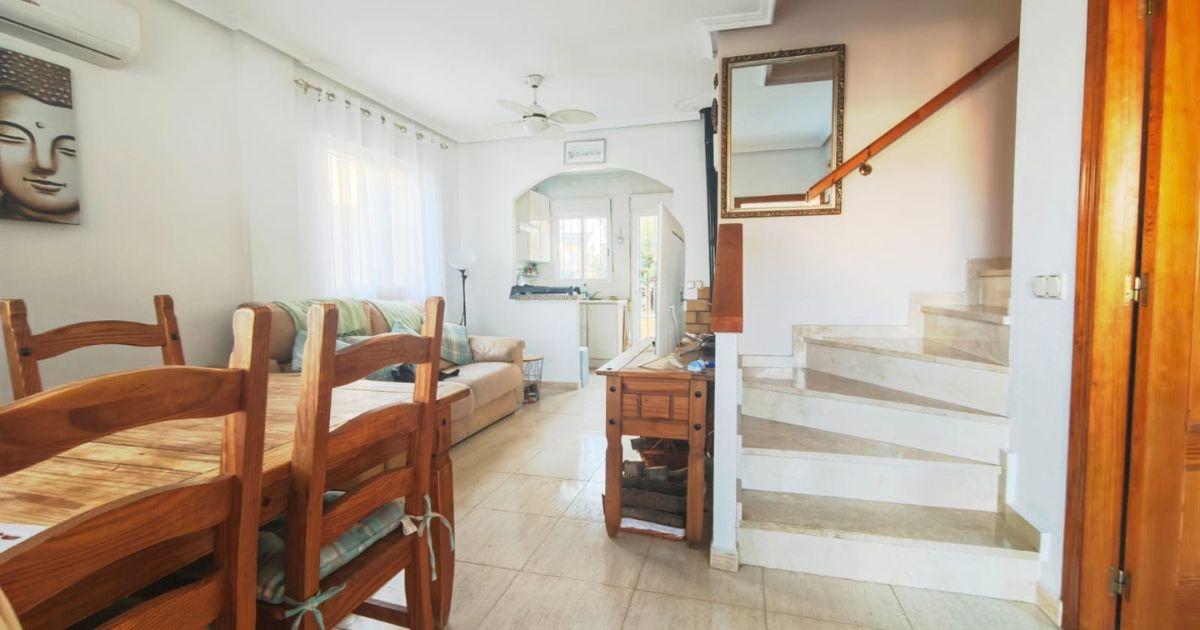 For sale of chalet in Polop