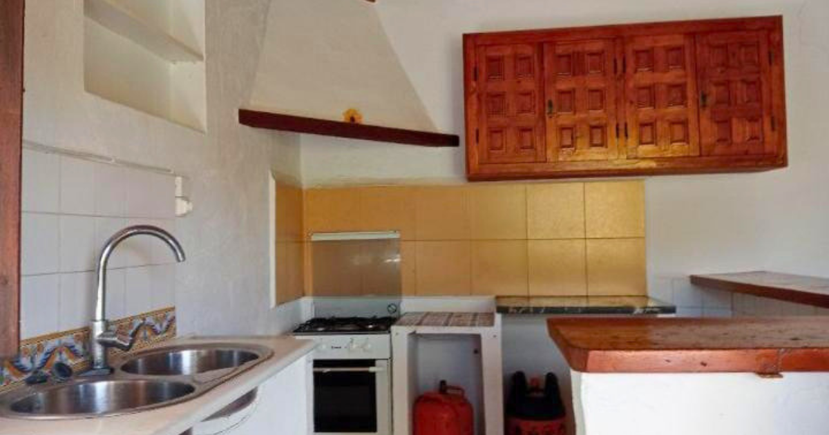 Venta de finca rústica en Confrides