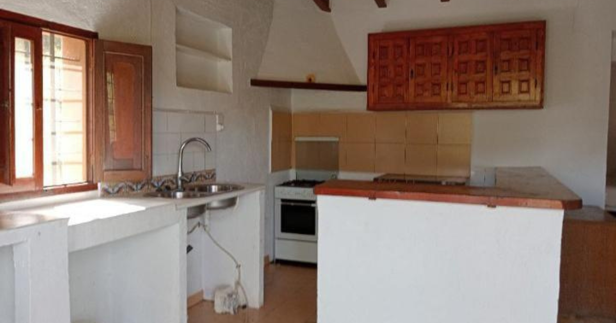 Venta de finca rústica en Confrides