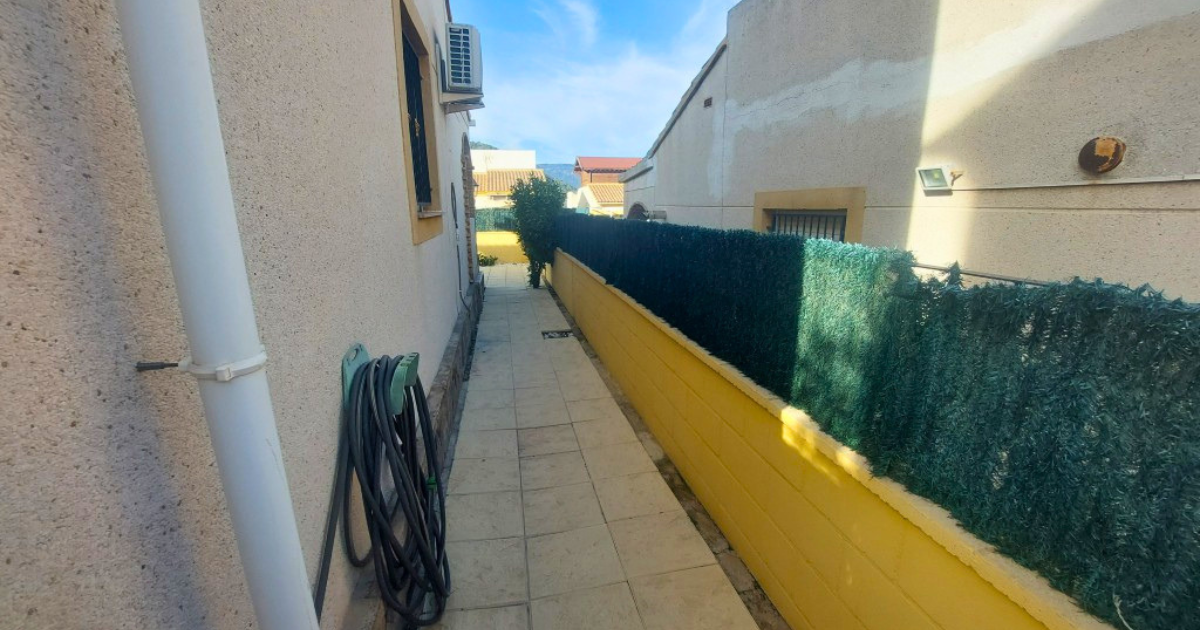 Venta de chalet en Polop