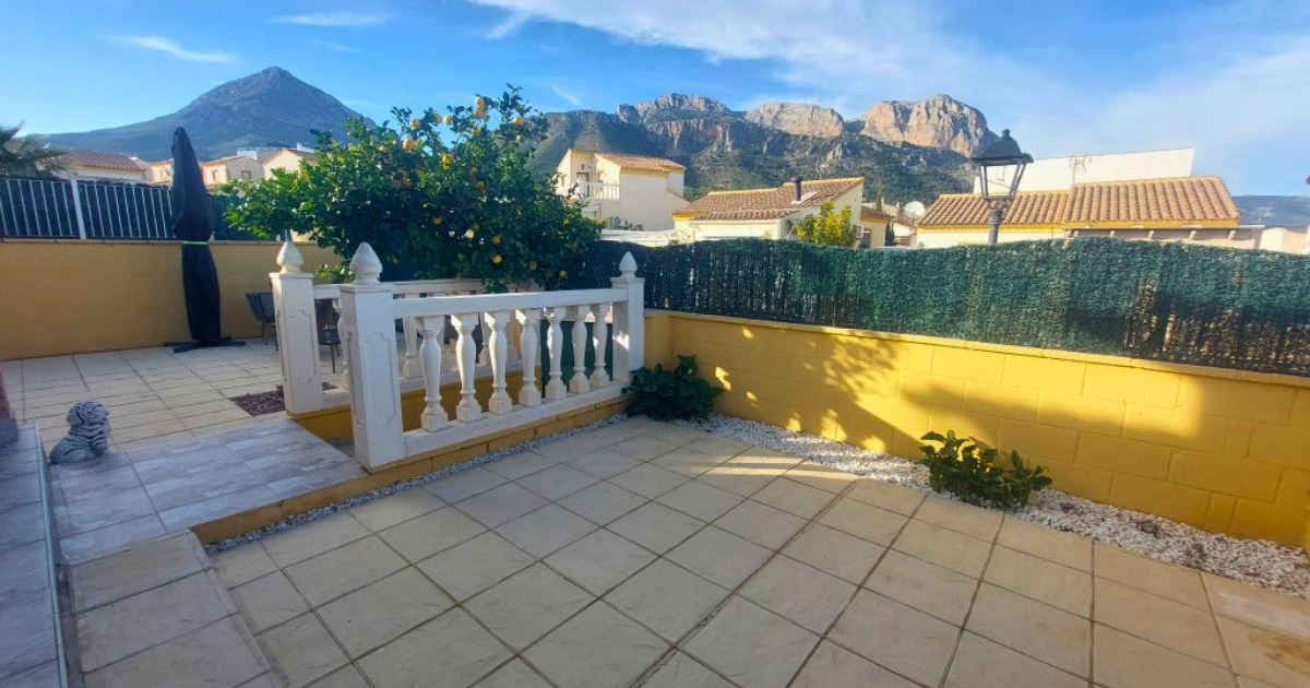 Venta de chalet en Polop