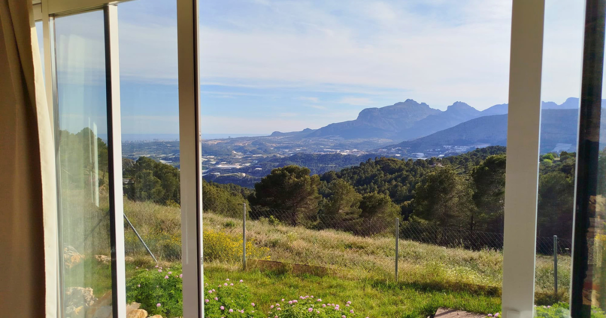 Venta de finca rústica en Bolulla