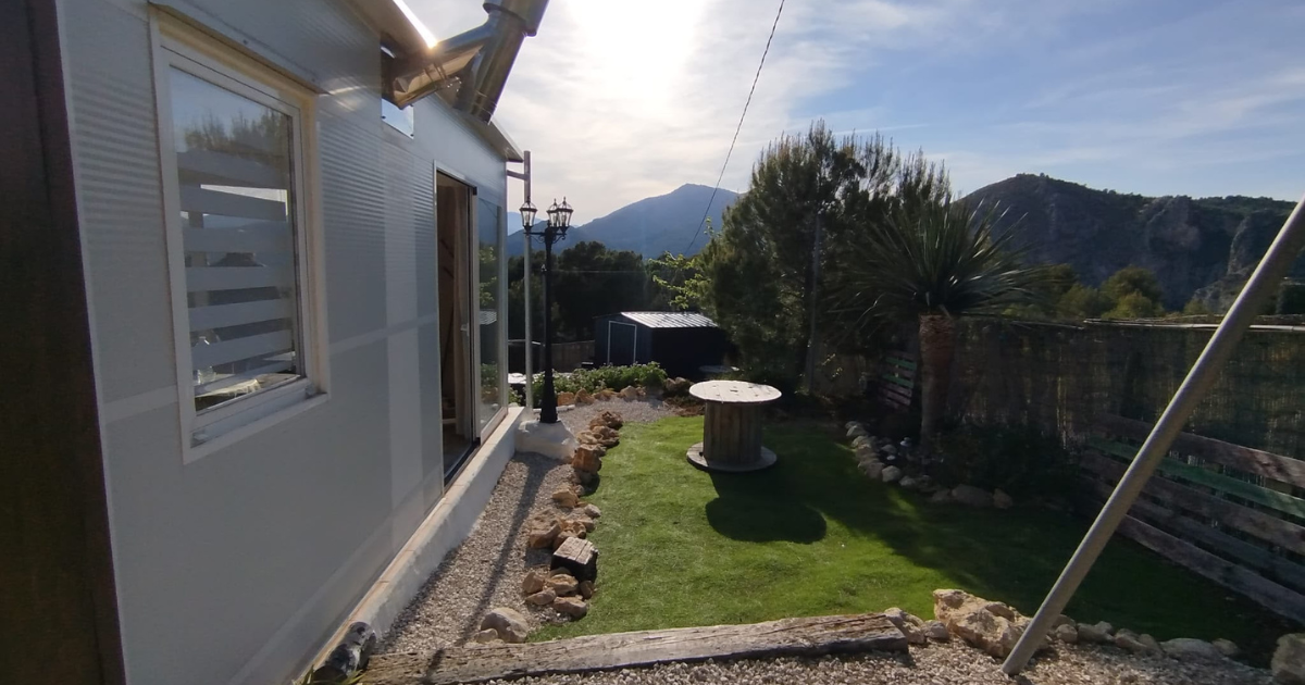 Venta de finca rústica en Bolulla