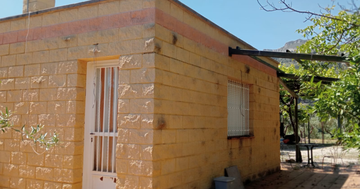 Venta de casa en Confrides