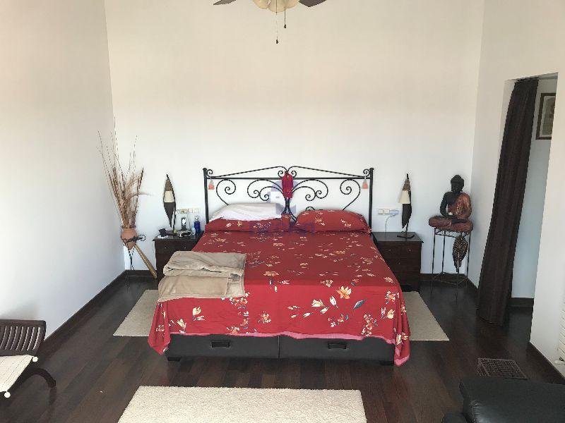 For sale of chalet in Benidorm