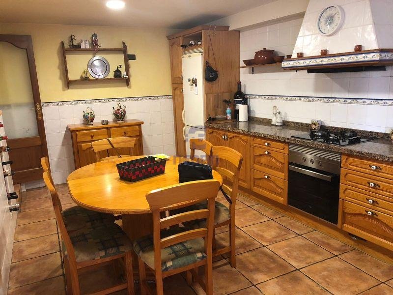 For sale of chalet in Polop