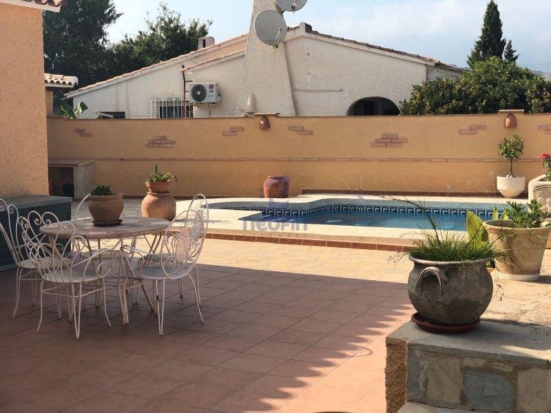 For sale of chalet in Polop