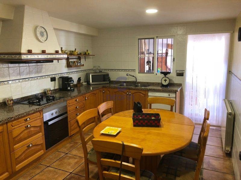 For sale of chalet in Polop