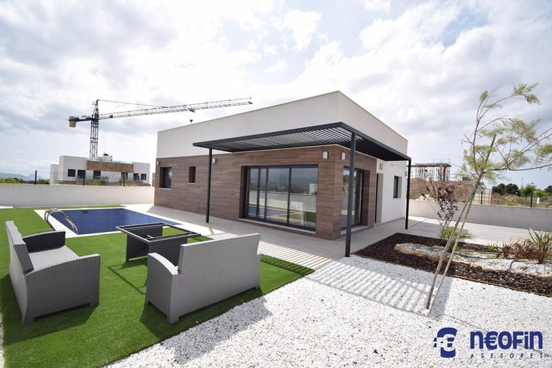 For sale of chalet in Polop