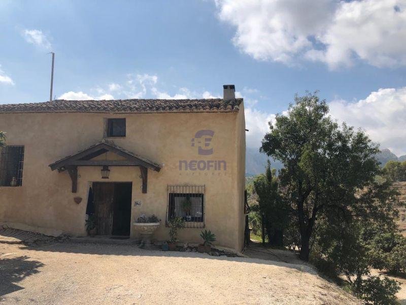 For sale of rural property in Callosa d En Sarrià