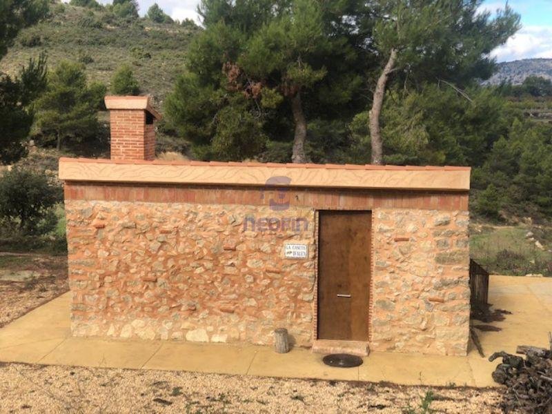 For sale of rural property in Confrides