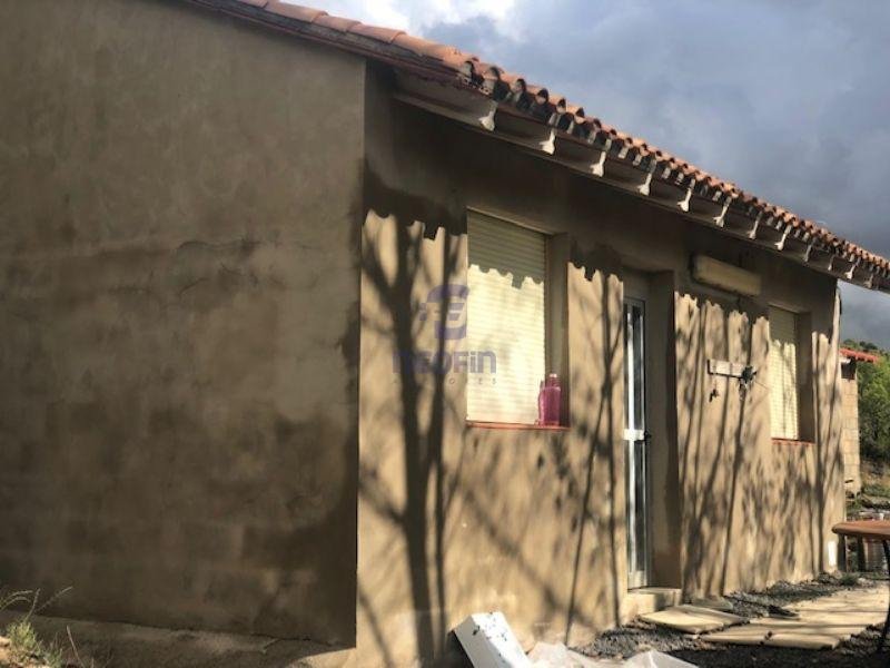 For sale of rural property in Confrides