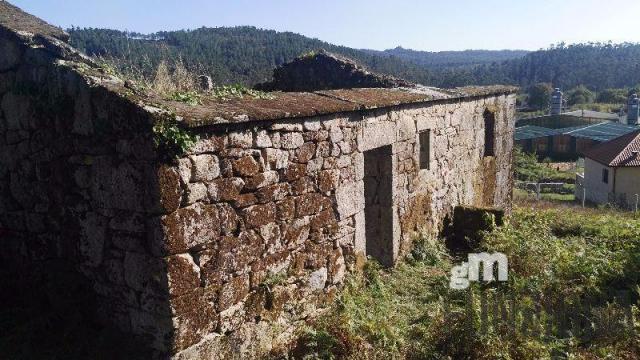 Venta de casa en Cotobade