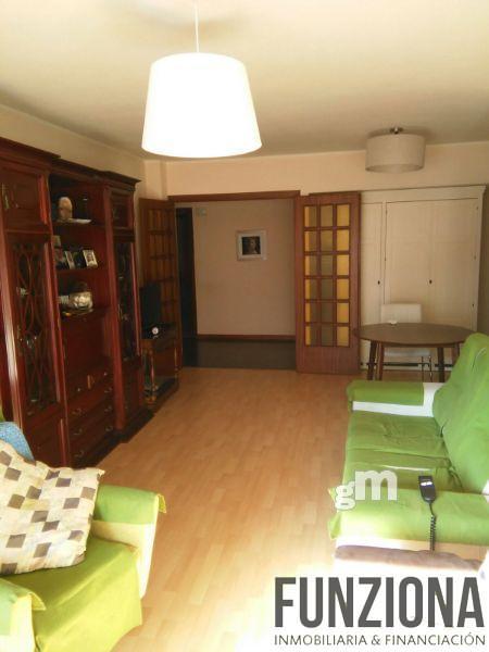 For sale of flat in Pontevedra