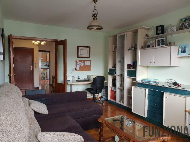 For sale of flat in Pontevedra