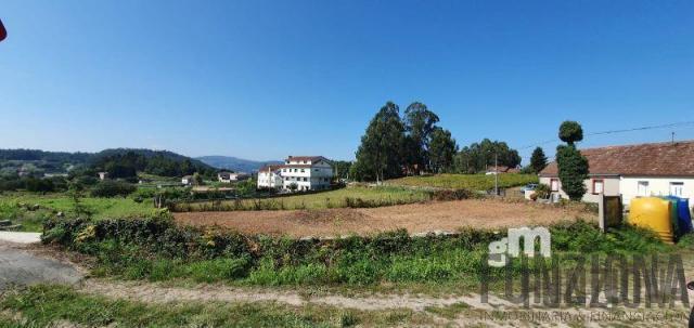 For sale of land in Pontevedra