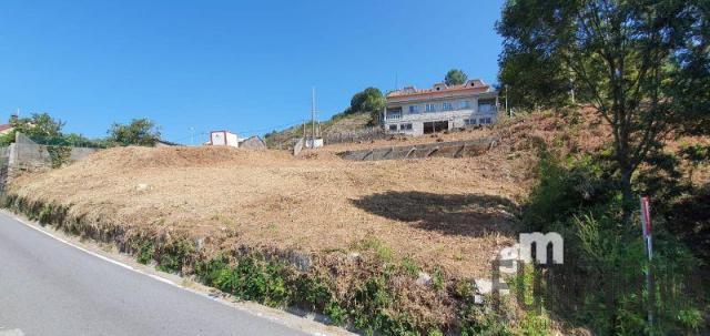 For sale of land in Pontevedra