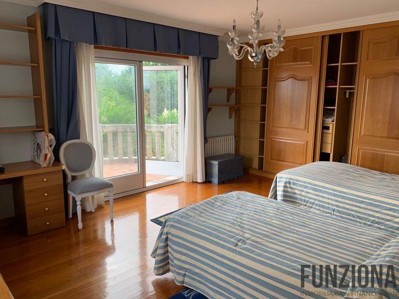 Venta de chalet en Pontevedra