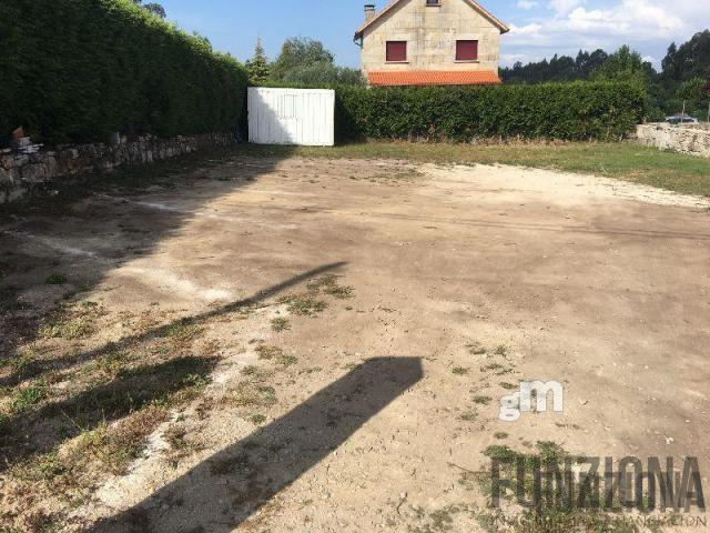 For sale of land in Pontevedra