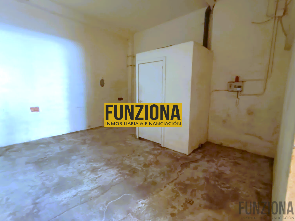 Venta de local en Pontevedra