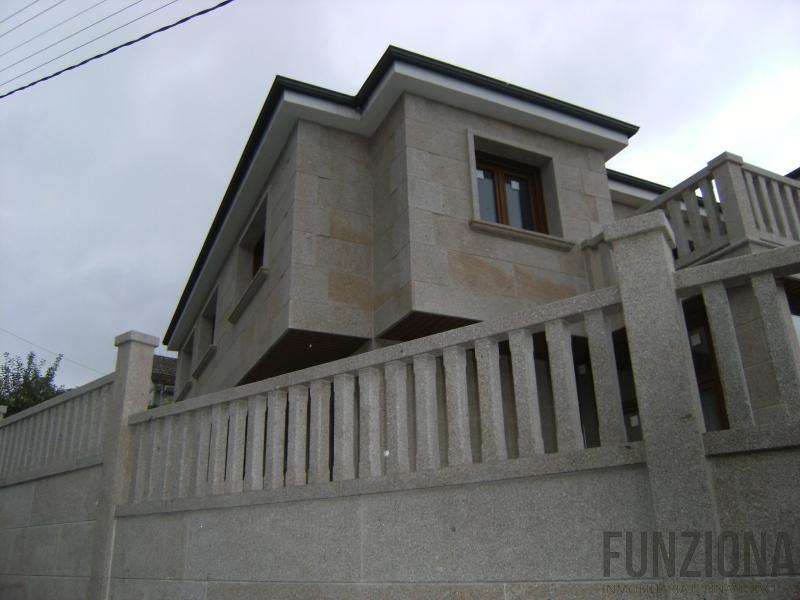 For sale of house in Ponte Caldelas