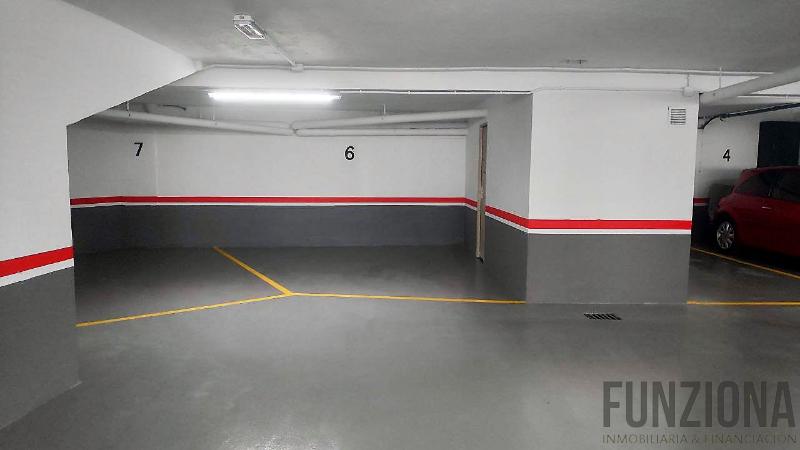 For sale of garage in Pontevedra