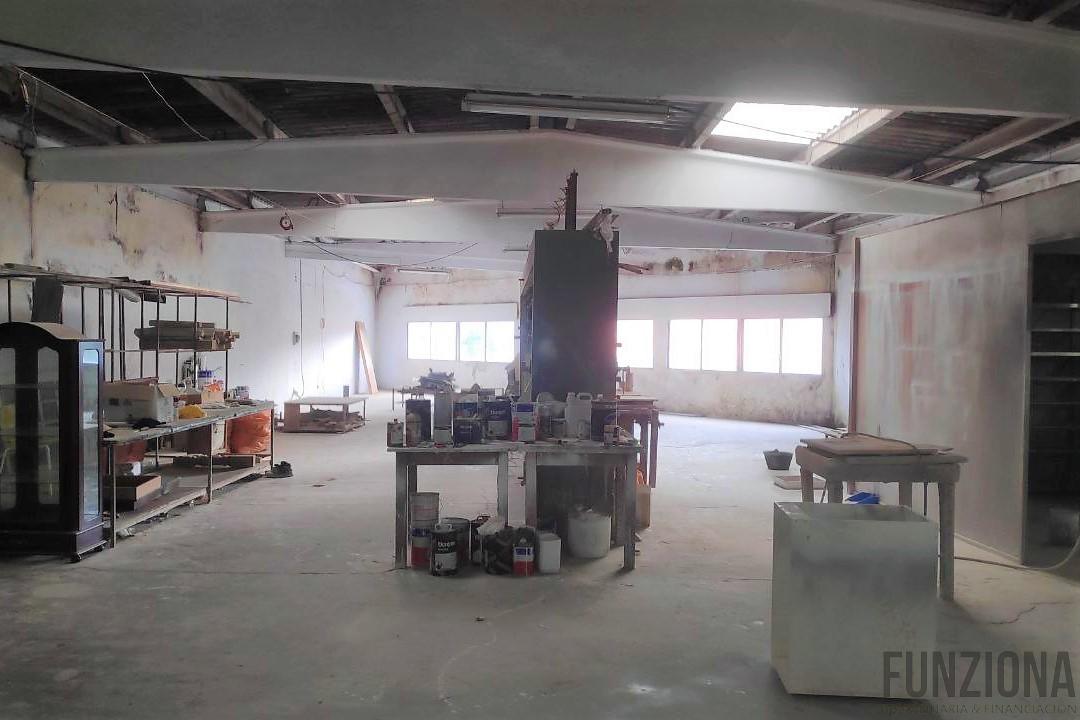For rent of industrial plant/warehouse in Vilaboa