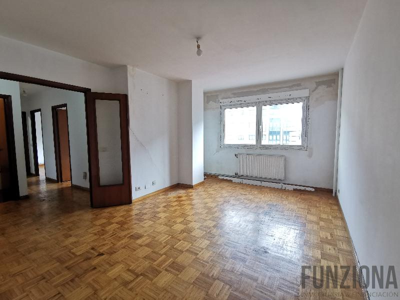 For sale of apartment in Pontevedra