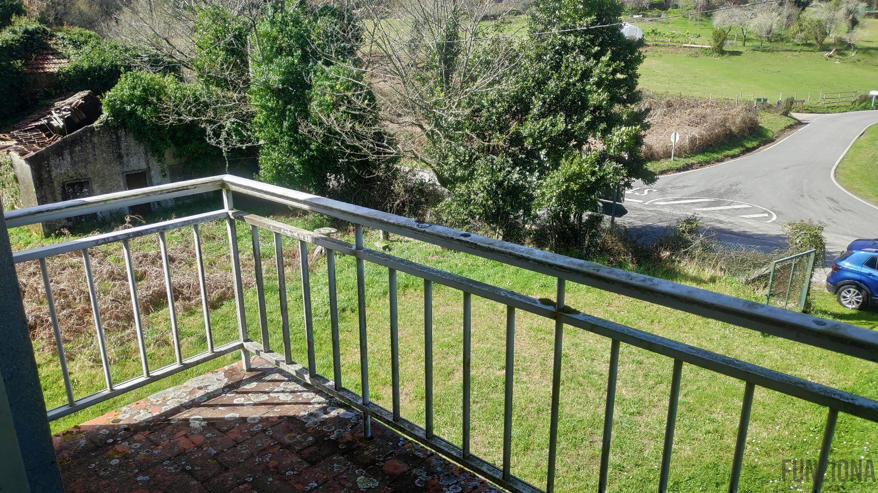 For sale of house in Campo Lameiro