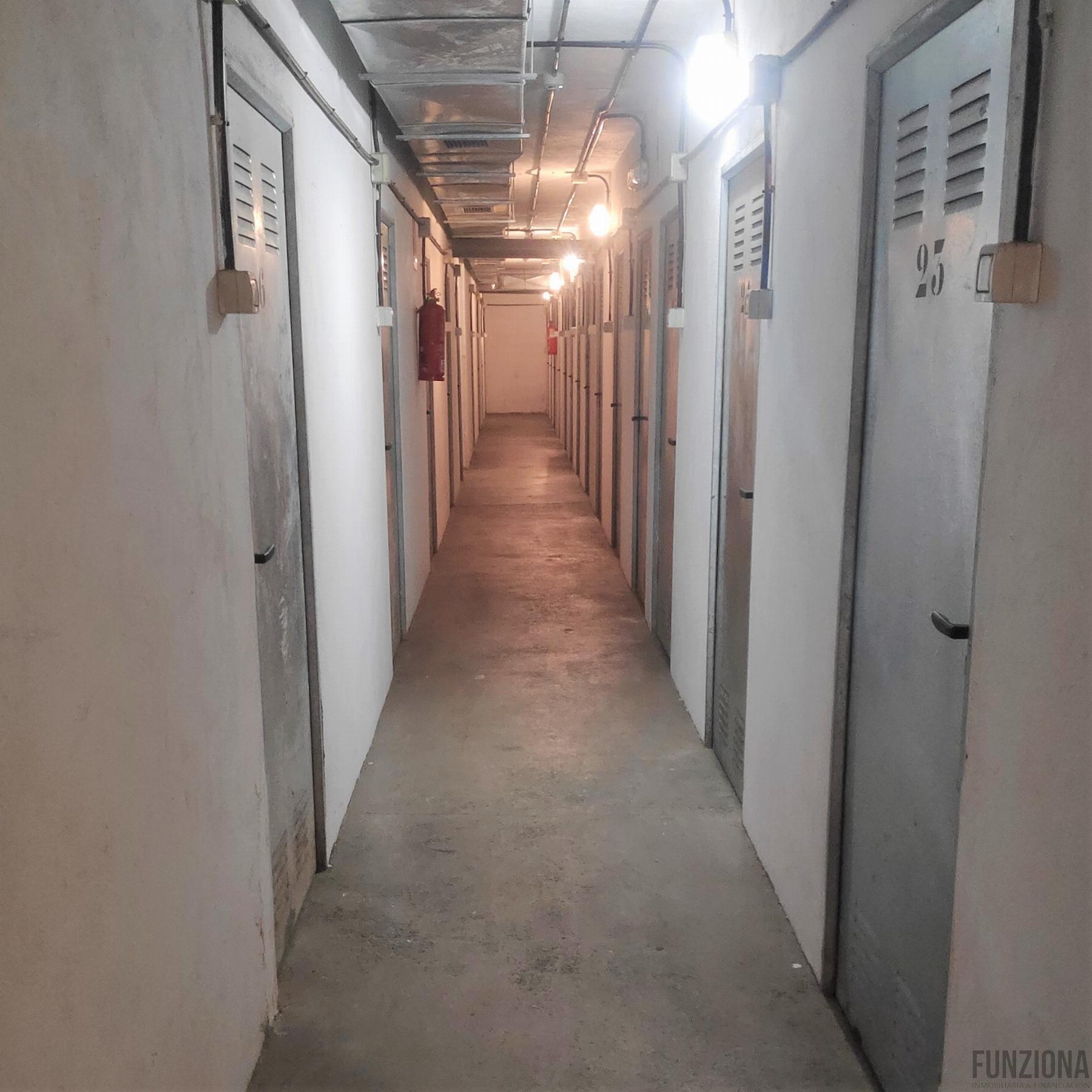 For sale of storage room in Poio