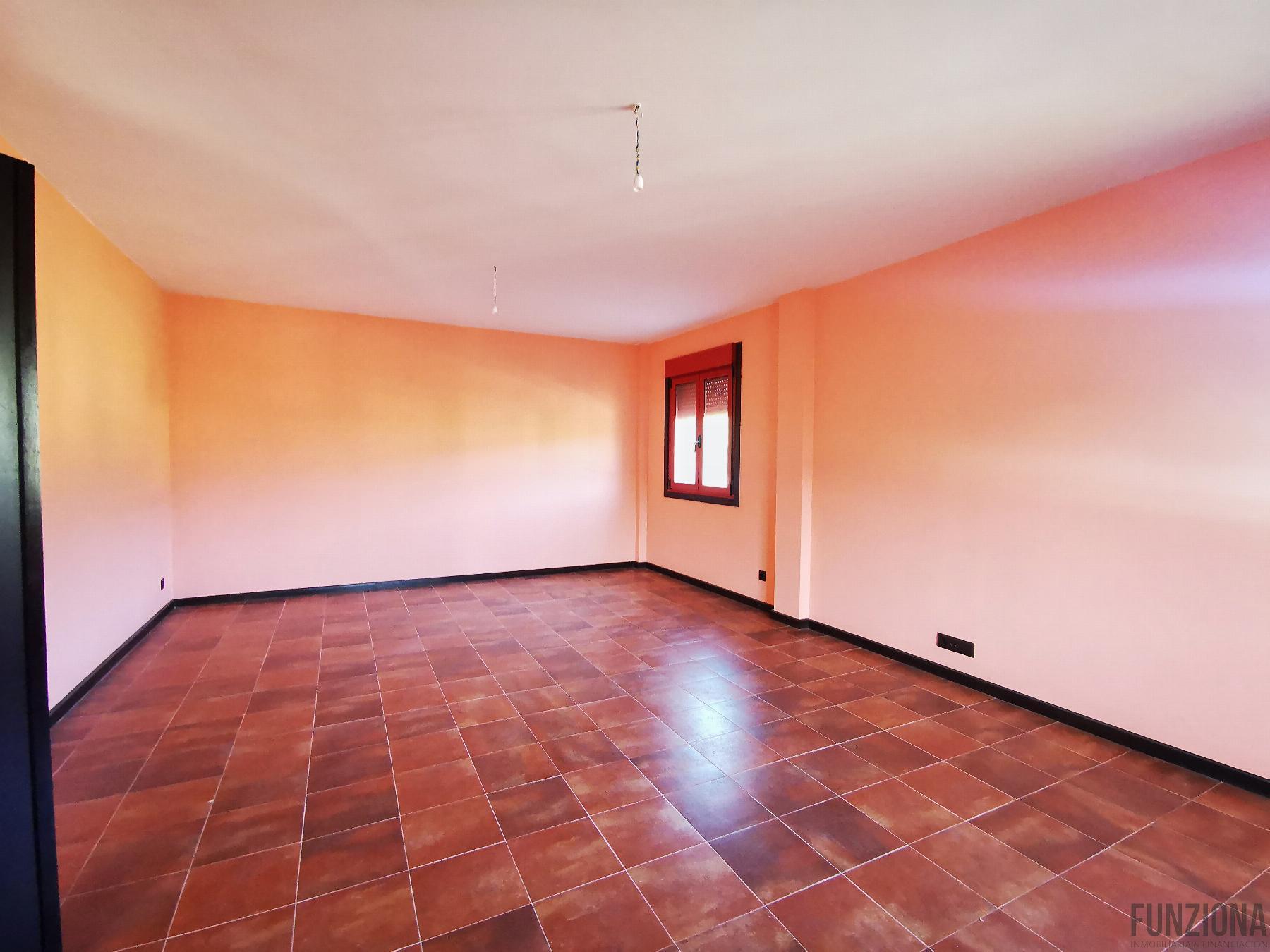 For sale of chalet in Barro