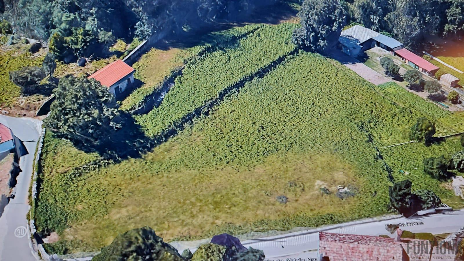 For sale of land in Pontevedra