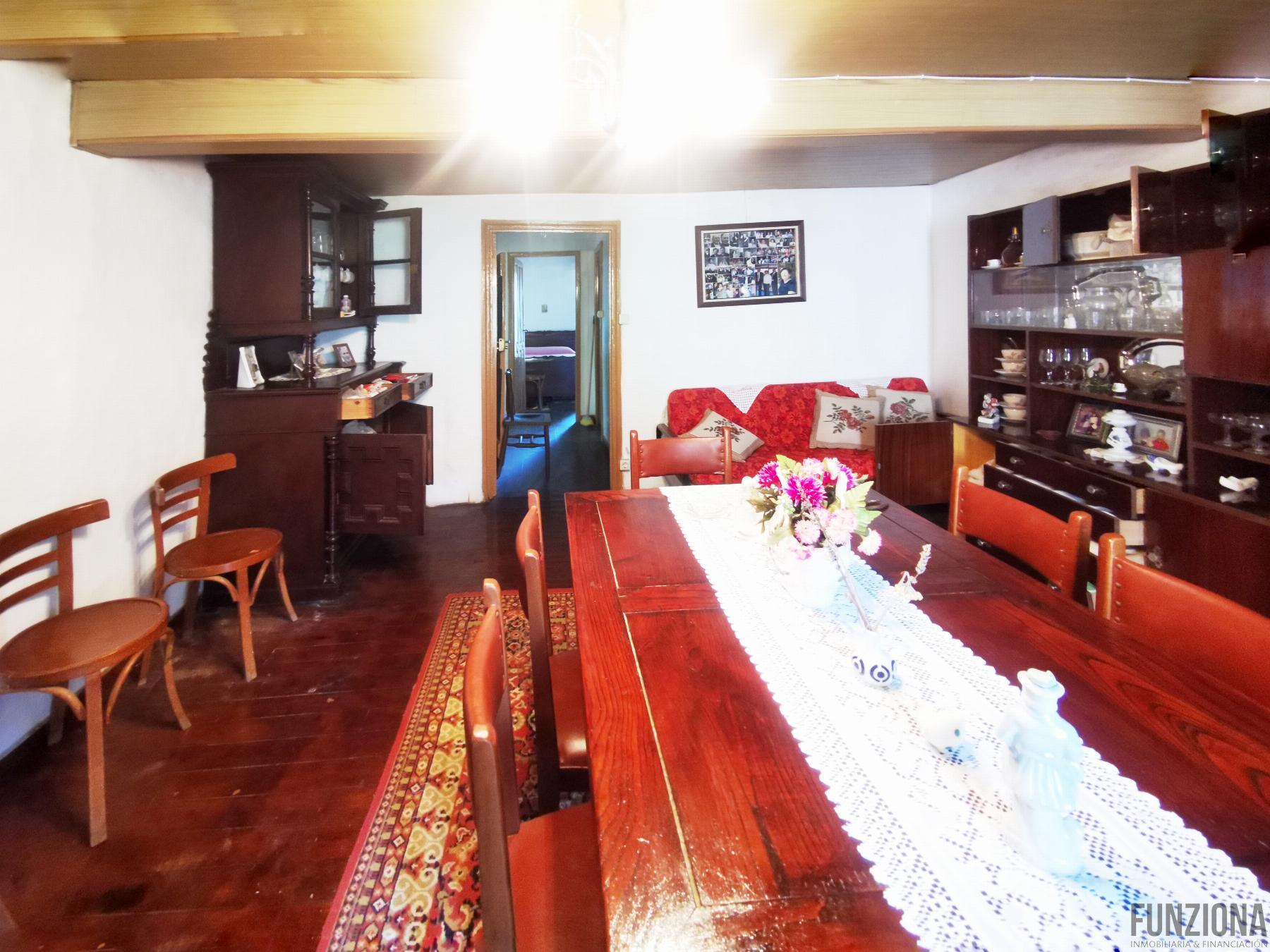 For sale of house in Cerdedo