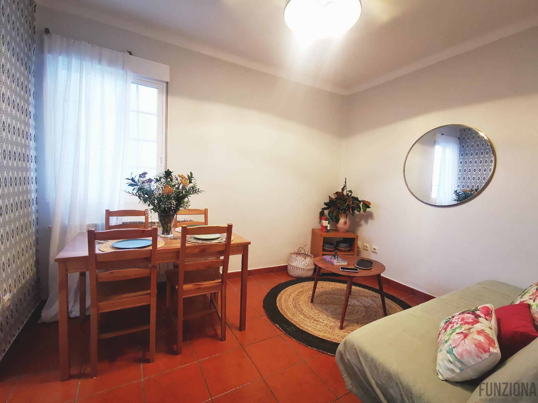 For sale of flat in Pontevedra