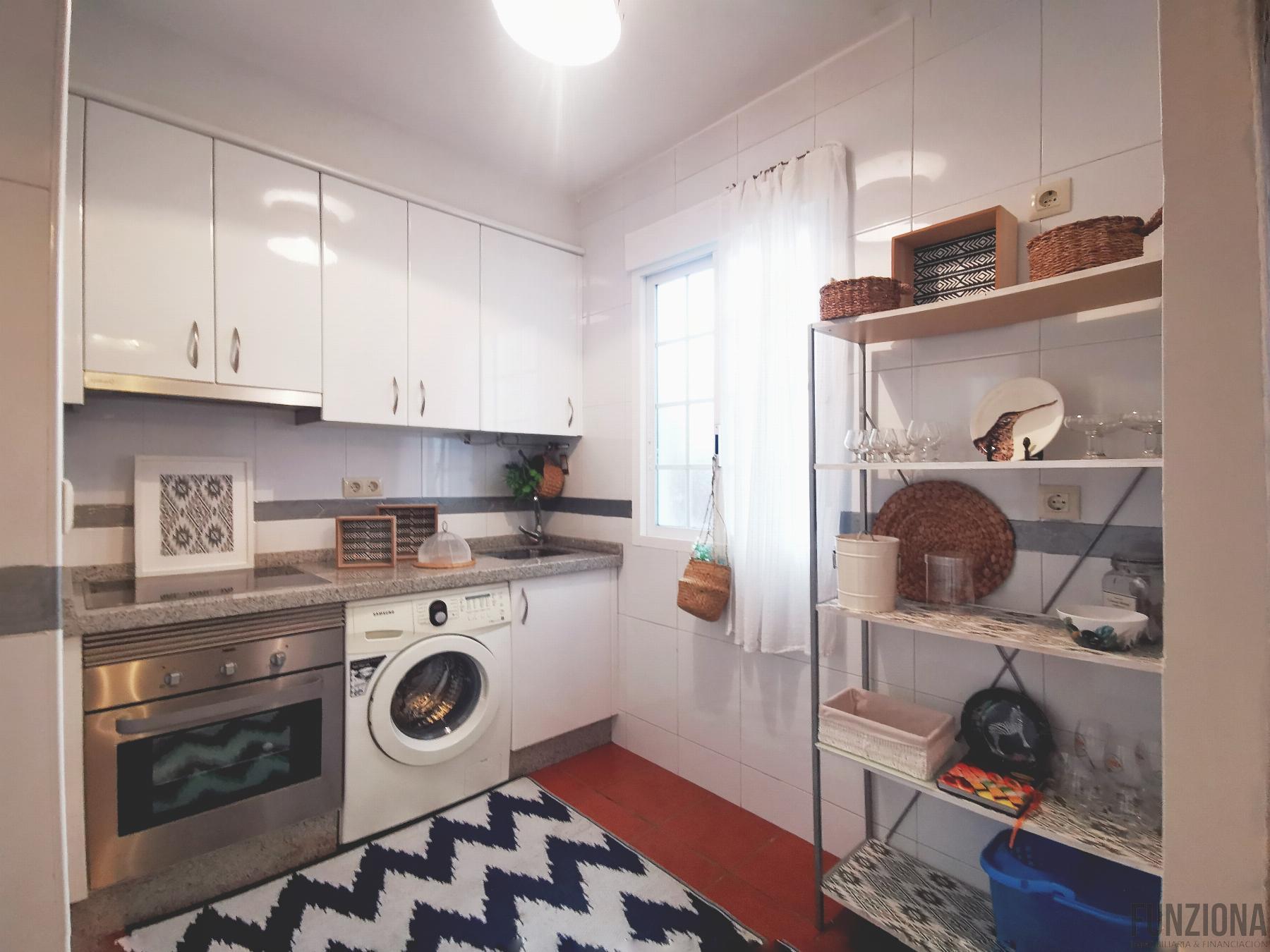 For sale of flat in Pontevedra