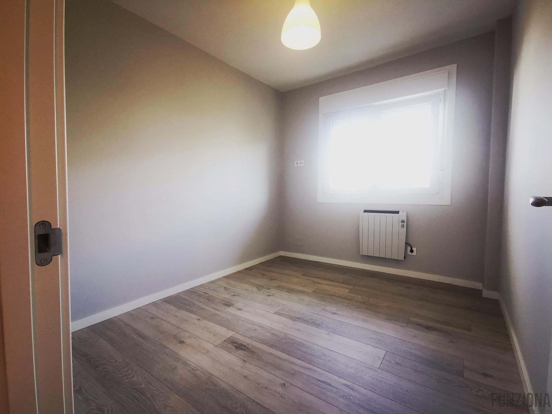 For sale of flat in Pontevedra