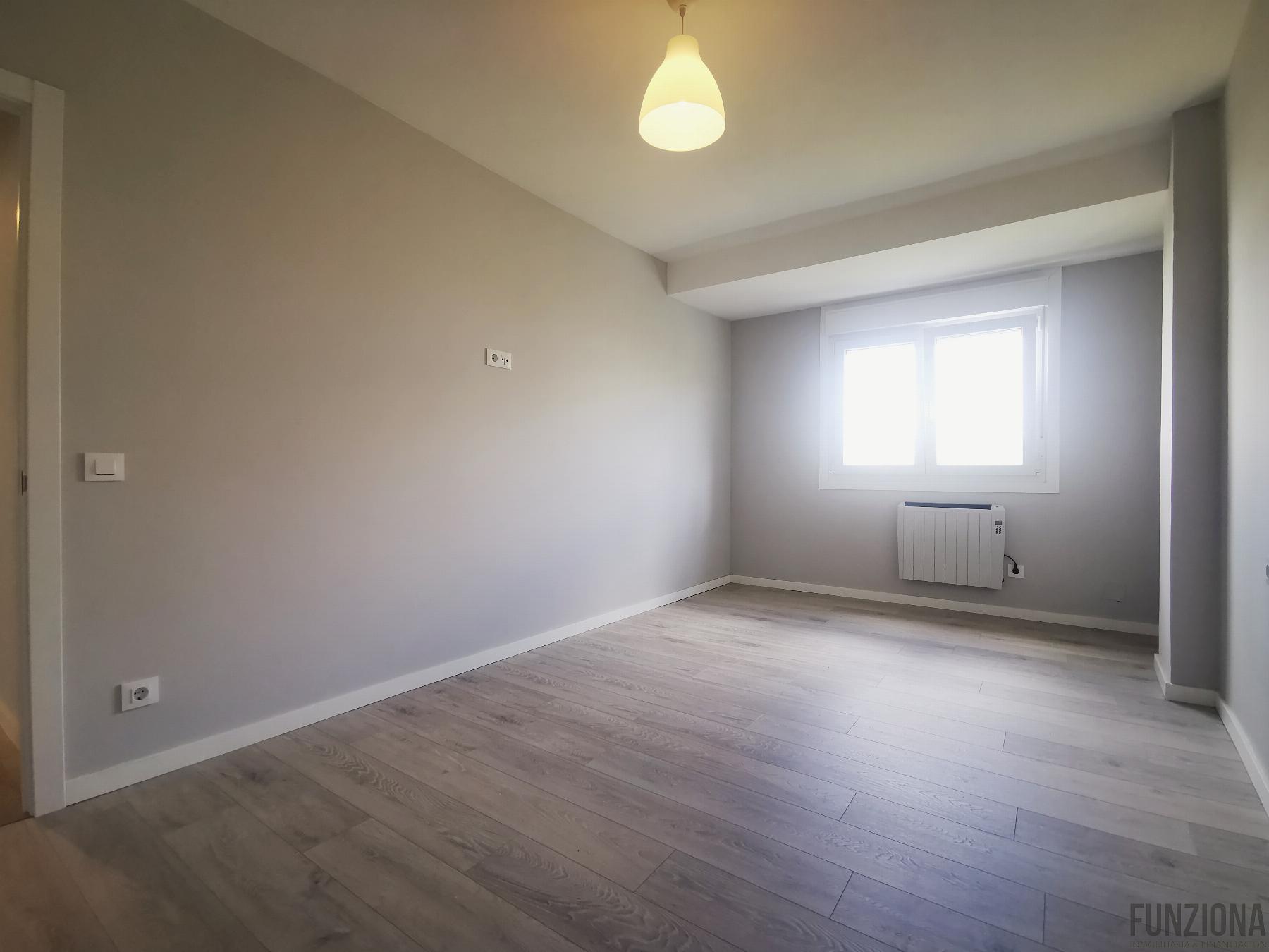 For sale of flat in Pontevedra