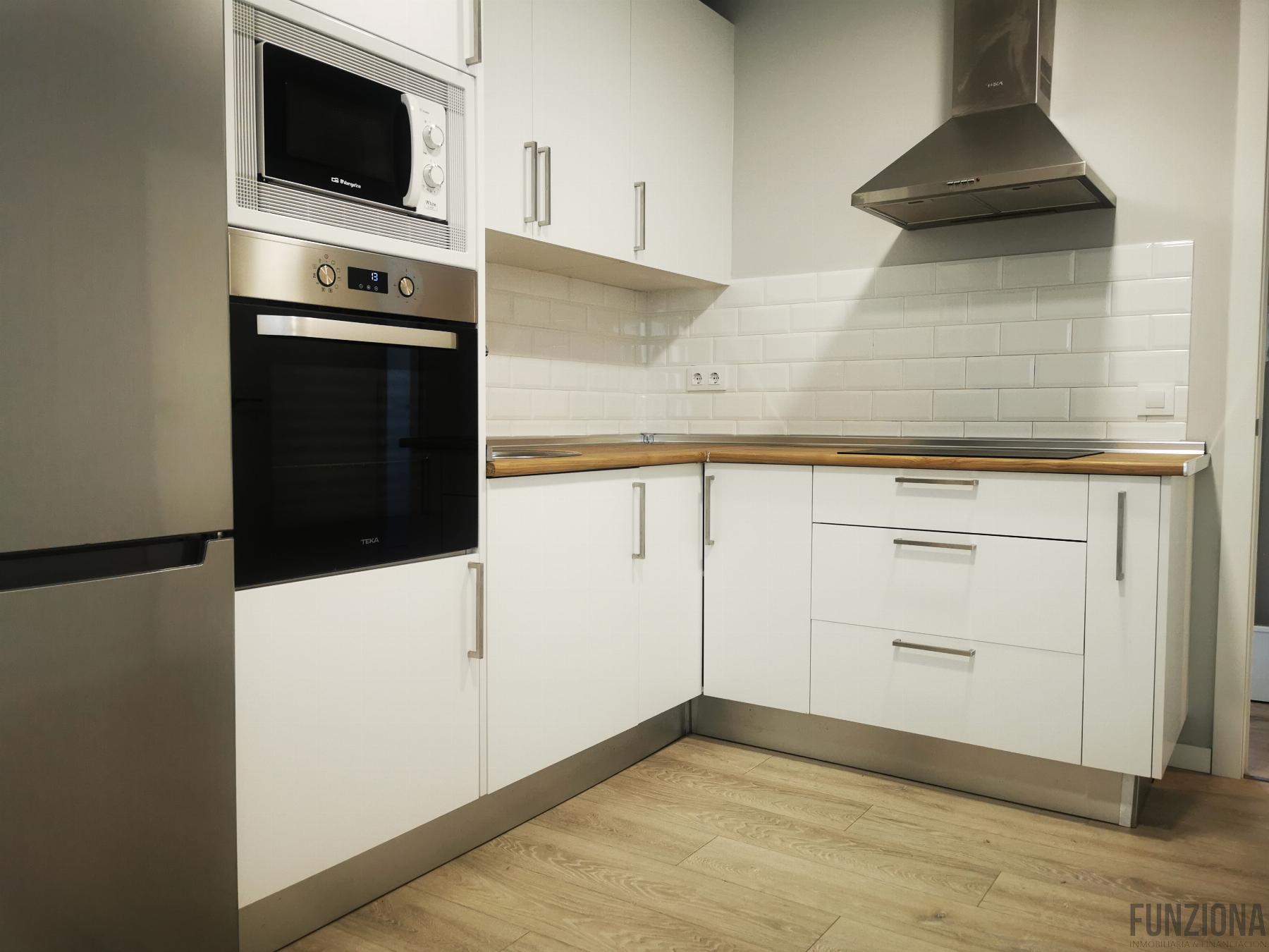 For sale of flat in Pontevedra