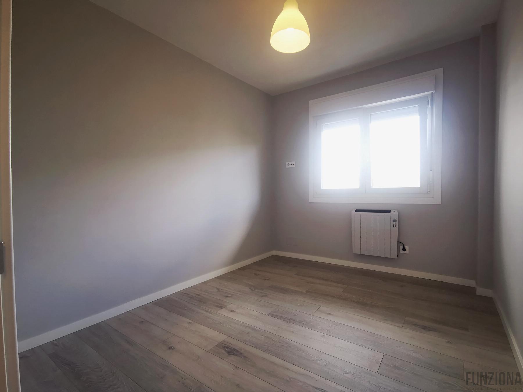 For sale of flat in Pontevedra