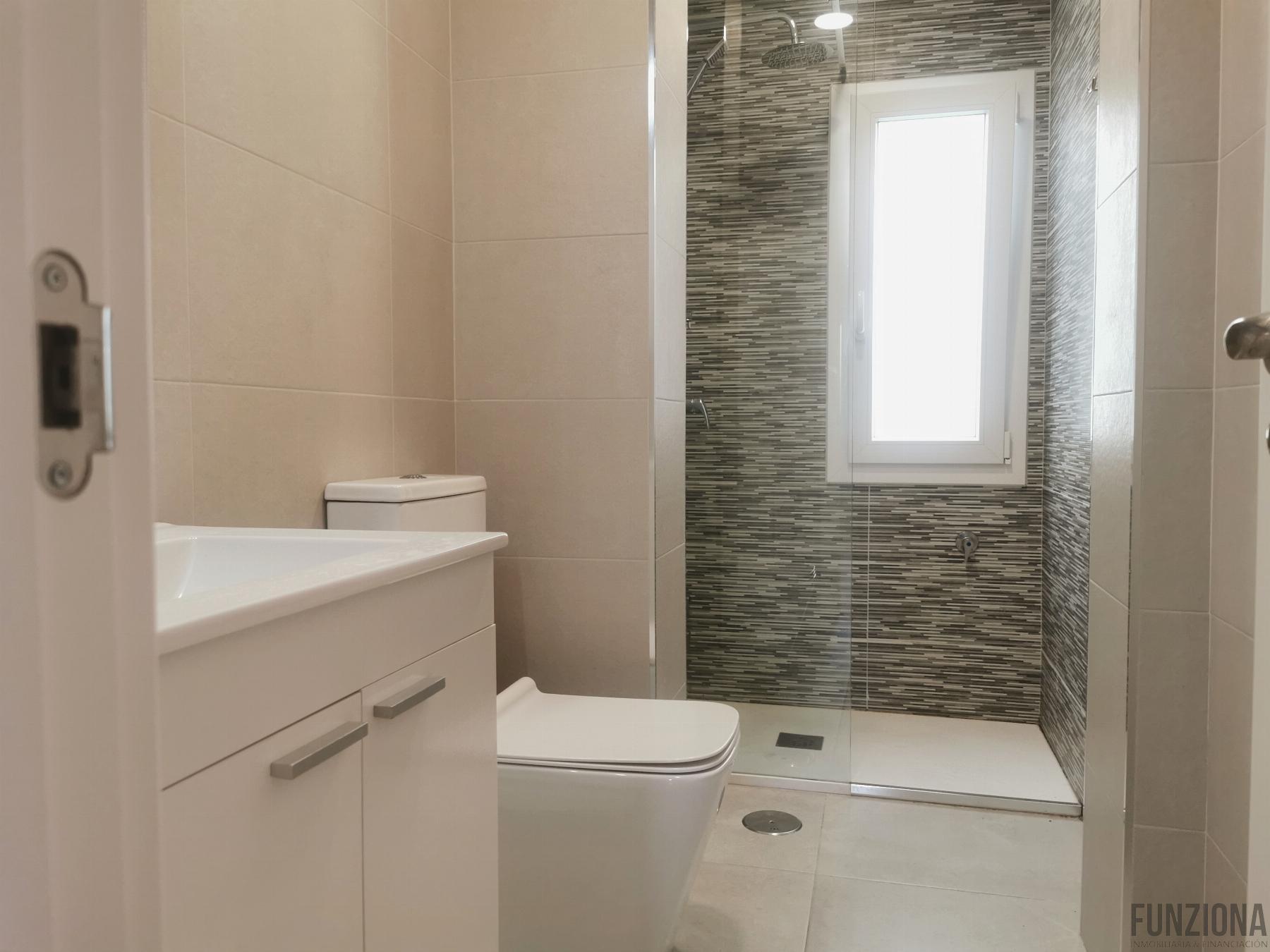 For sale of flat in Pontevedra