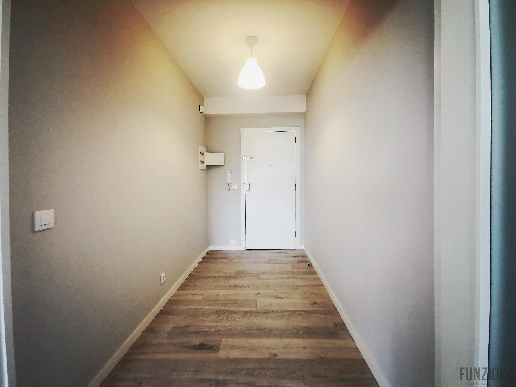 For sale of flat in Pontevedra