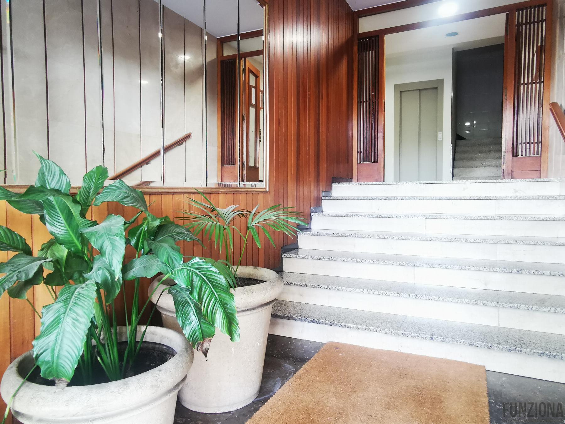 For sale of flat in Pontevedra